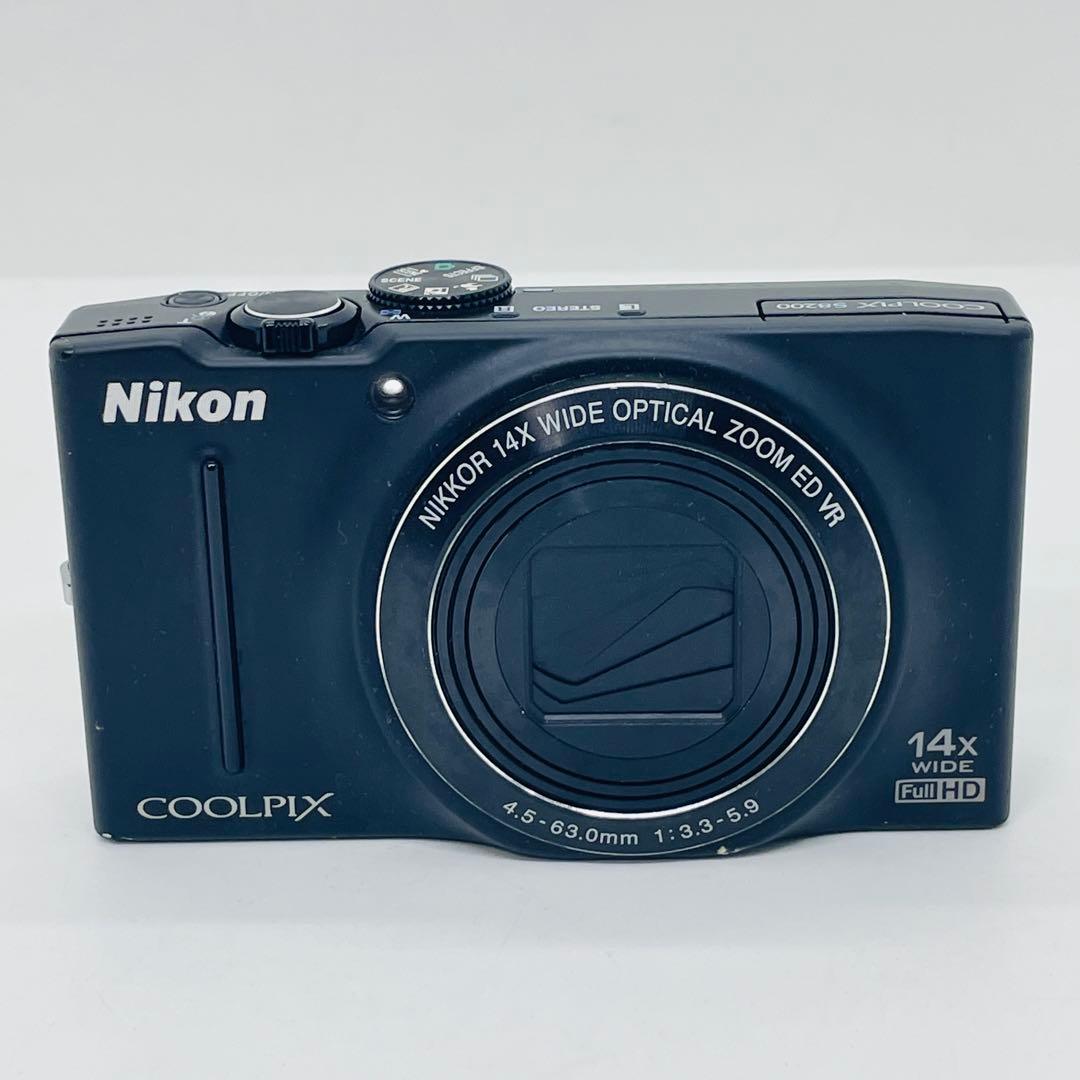 Nikon ニコン　コンパクトデジタルカメ　COOLPIX S8200