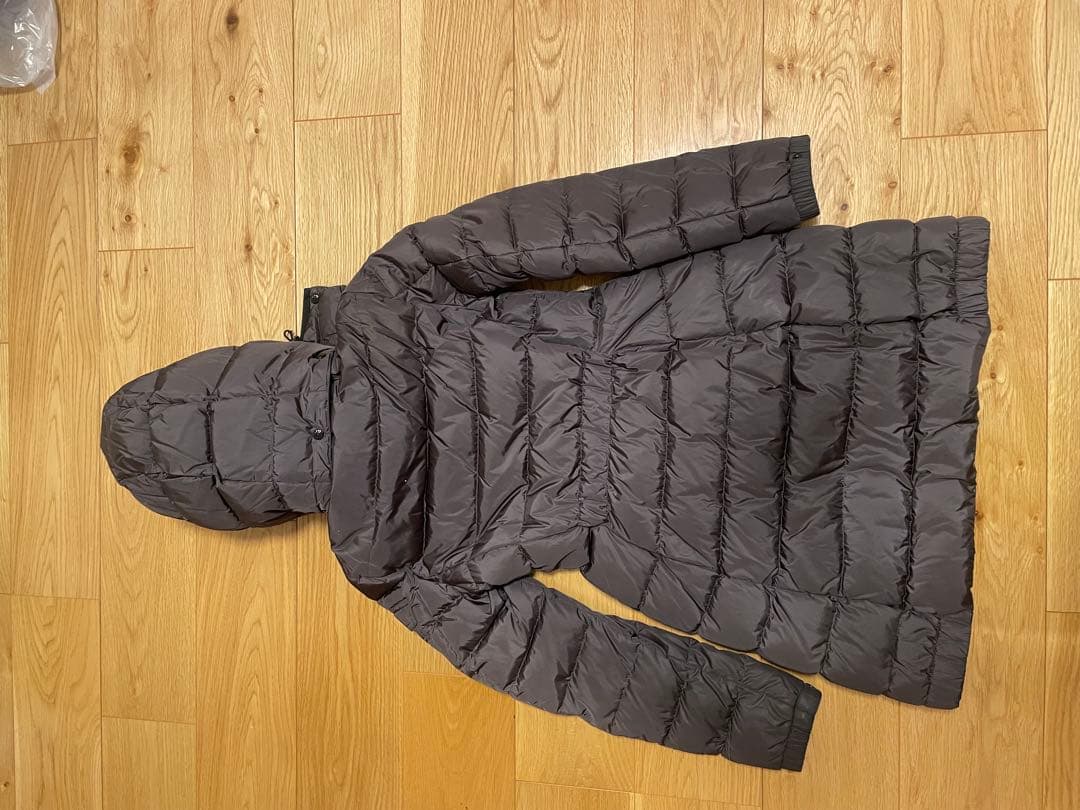 MONCLER フード付きダウンジャケット グレー