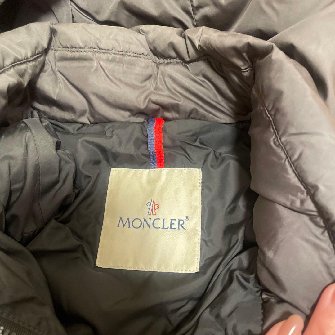 MONCLER フード付きダウンジャケット グレー