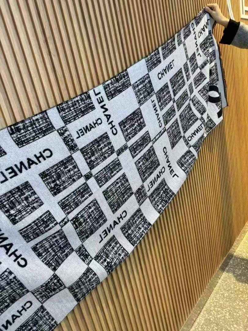 お値下げ！CHANEL　ストール　マフラー カシミアシルク　ブラック