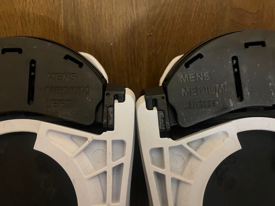 Burton Step On ビンディング メンズM ホワイト オーロラ柄