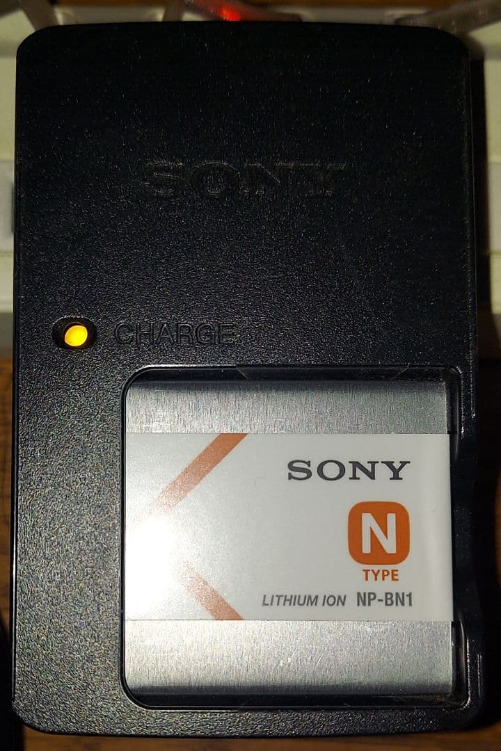 SONY Cyber-shot DSC-W570　デジカメ　パープル紫　箱付美品