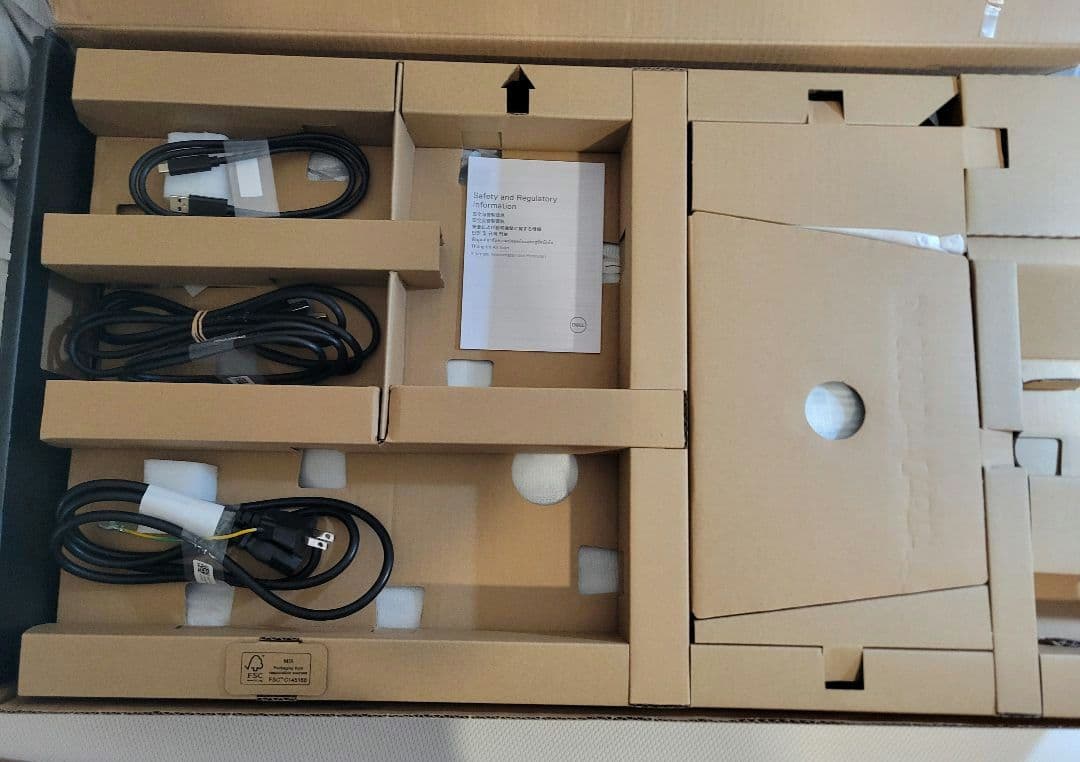 DELL U2723QE 27インチ 4K モニター