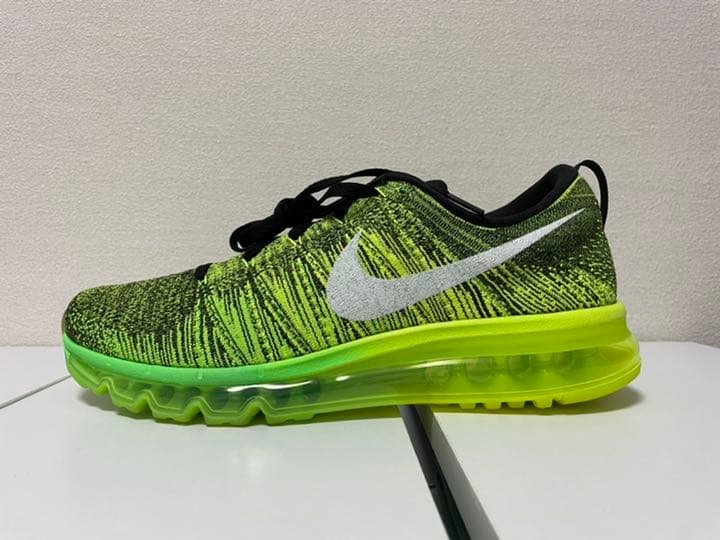 シ*ち様 Nike Flyknit Max Voltage Green