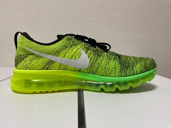 シ*ち様 Nike Flyknit Max Voltage Green