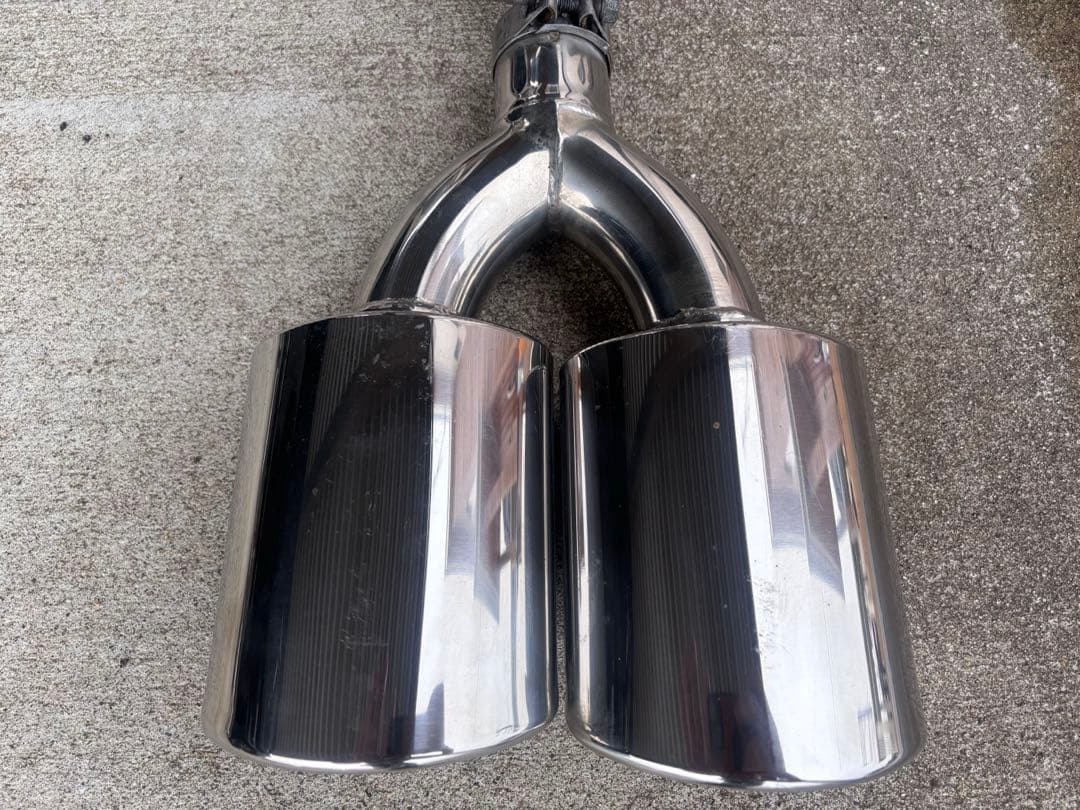 ヴェルファイア40アヴァンツァーレデュアルエキゾーストマフラー