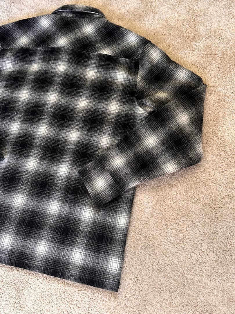 美品 カーハート carhartt ブラック チェック シャツ