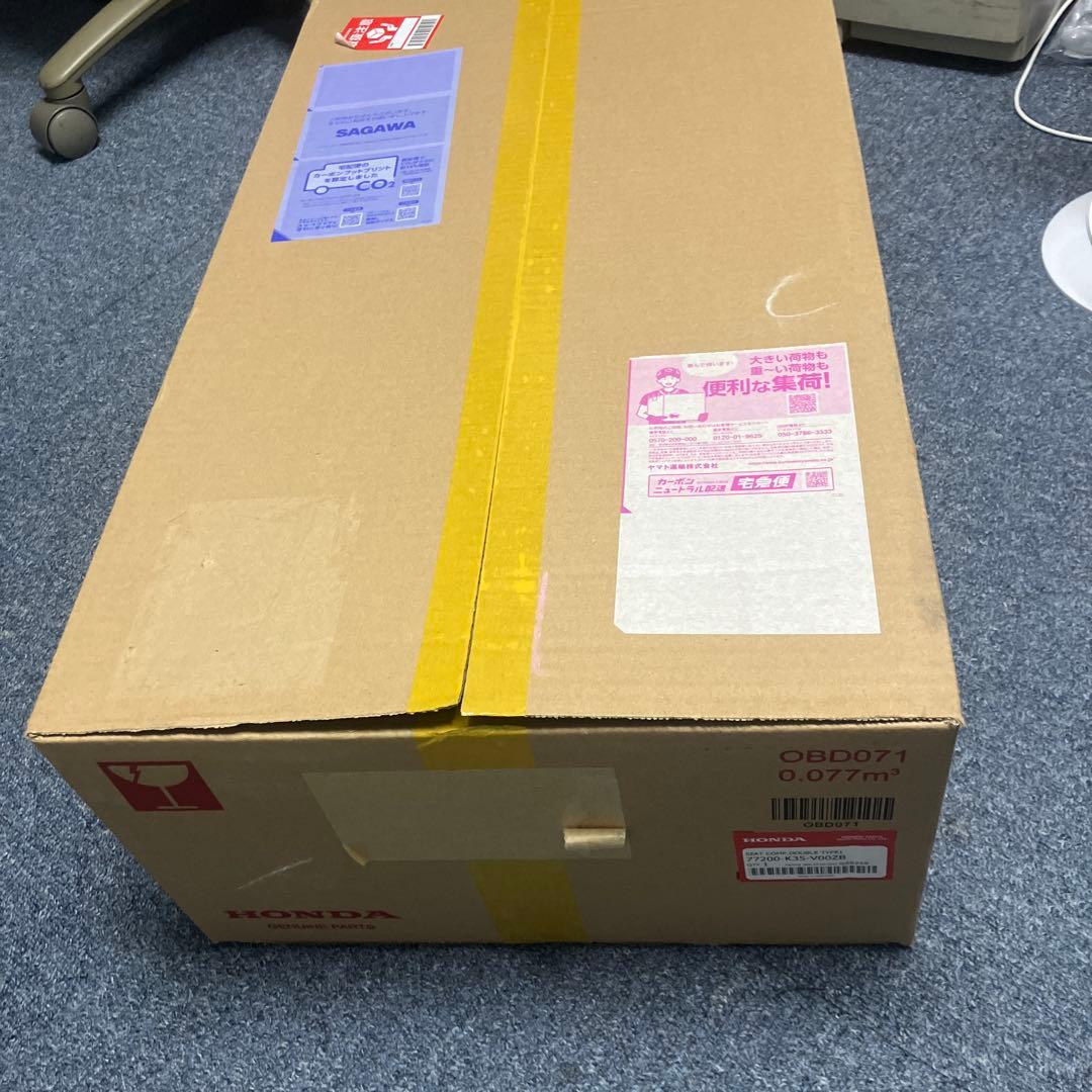 新品　ホンダ純正シート　PCX125 （JF56）PCX150（KF18）