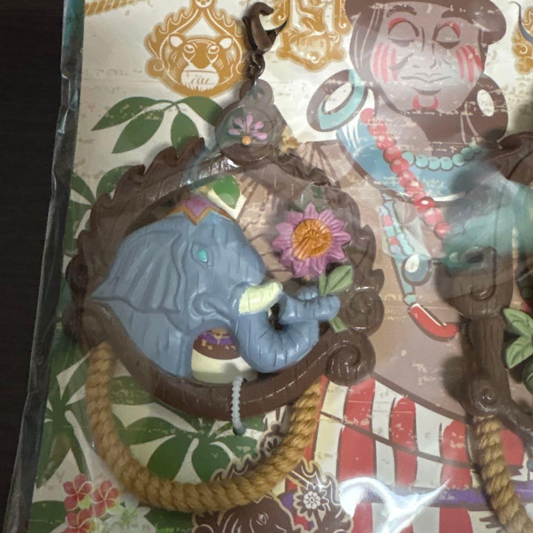 未開封　東京ディズニーランドジャングルクルーズ サムのお守りとサム