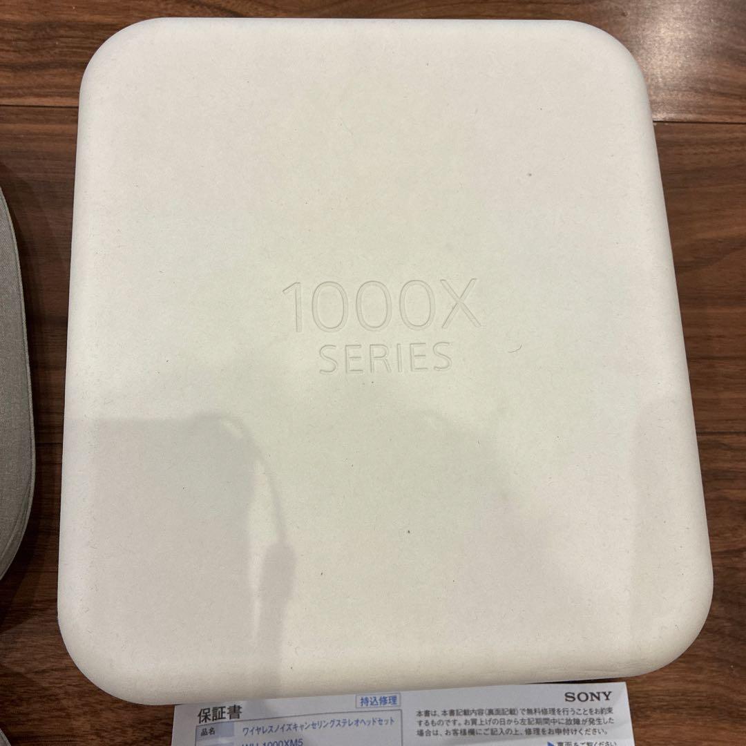 ヘッドホンsony wh1000x-m5
