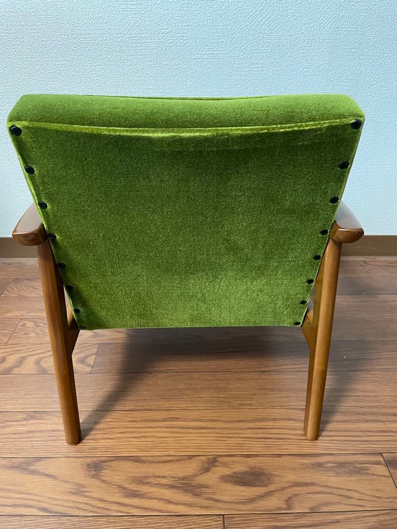 新品　カリモク60　Kチェア　ミニ　キッズサイズ　モケットグリーン　箱オリジナル