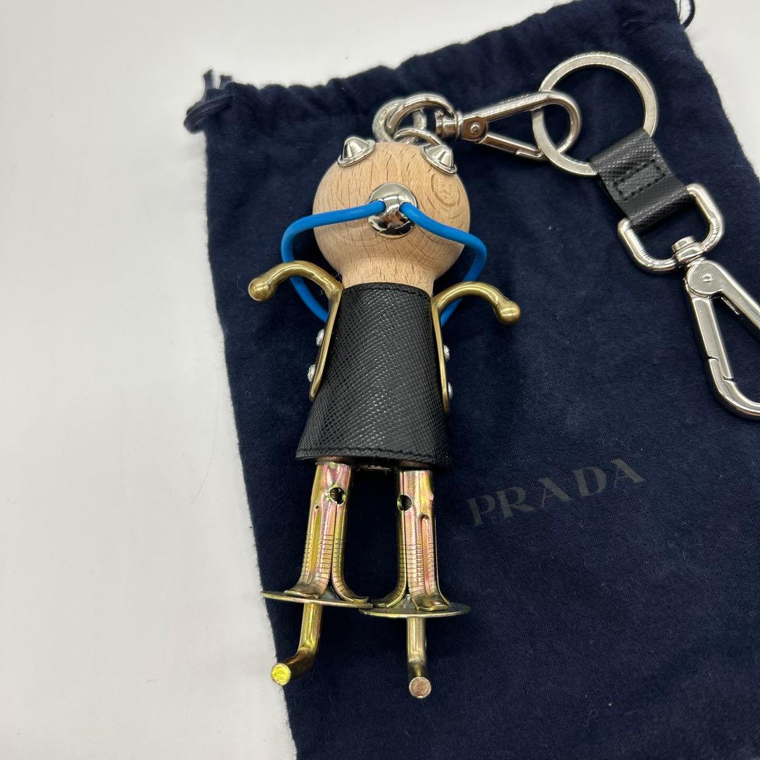未使用品 PRADA プラダ ロボット ウッド サフィアーノ キーホルダー