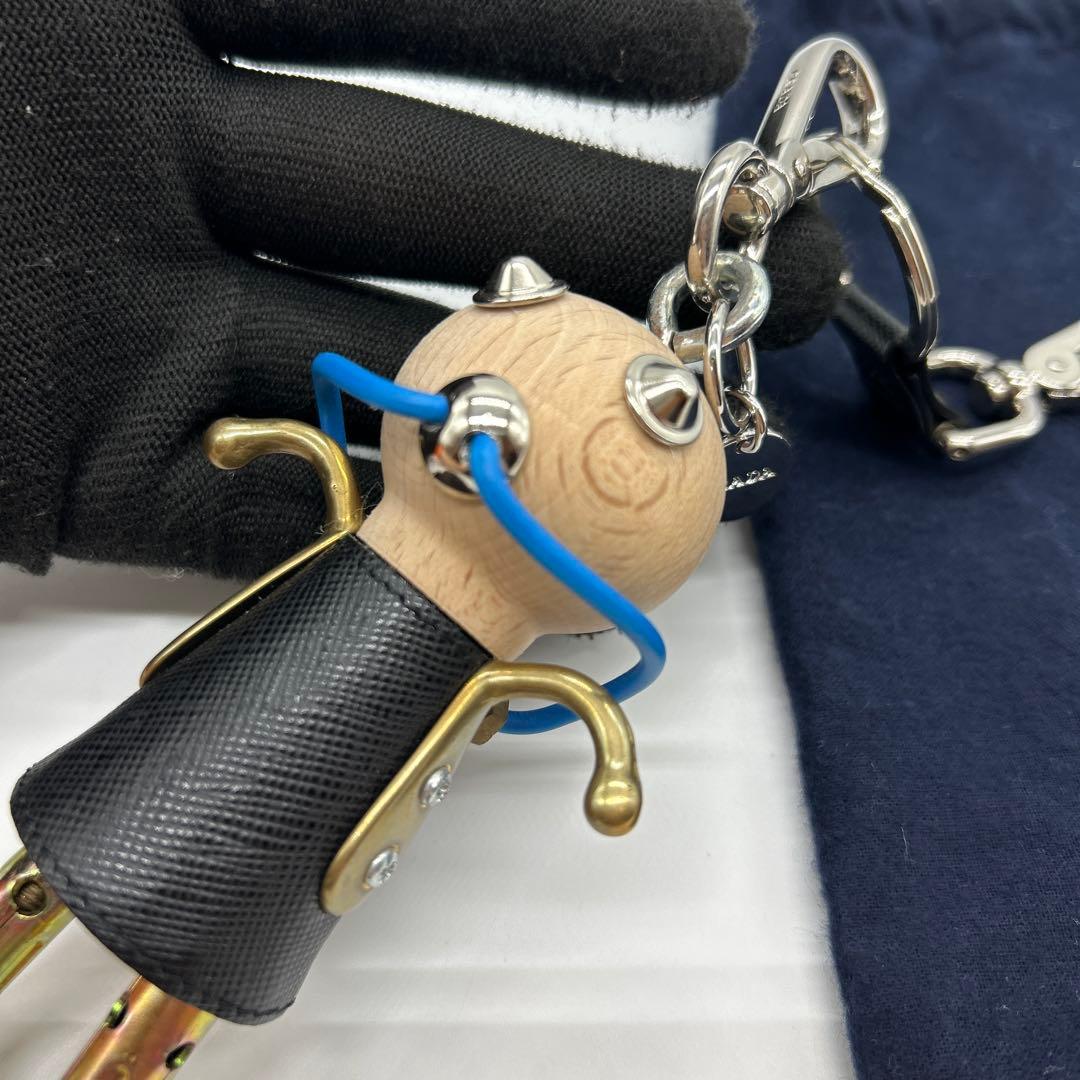 未使用品 PRADA プラダ ロボット ウッド サフィアーノ キーホルダー