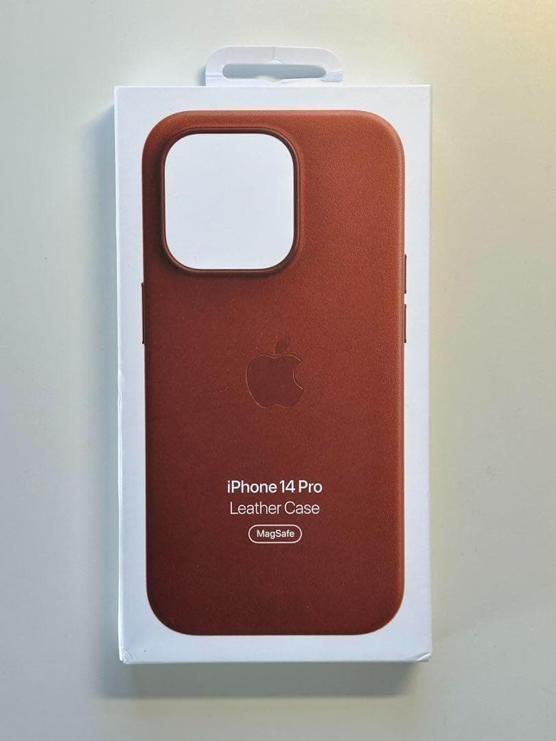 【新品】純正 iPhone 14 Pro レザーケース・アンバー①