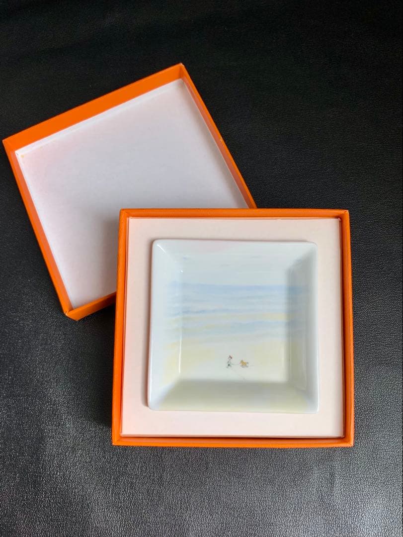 エルメスHERMESノベルティ飾り皿角皿小皿 陶磁器トレイ小物入れ灰皿 非売品