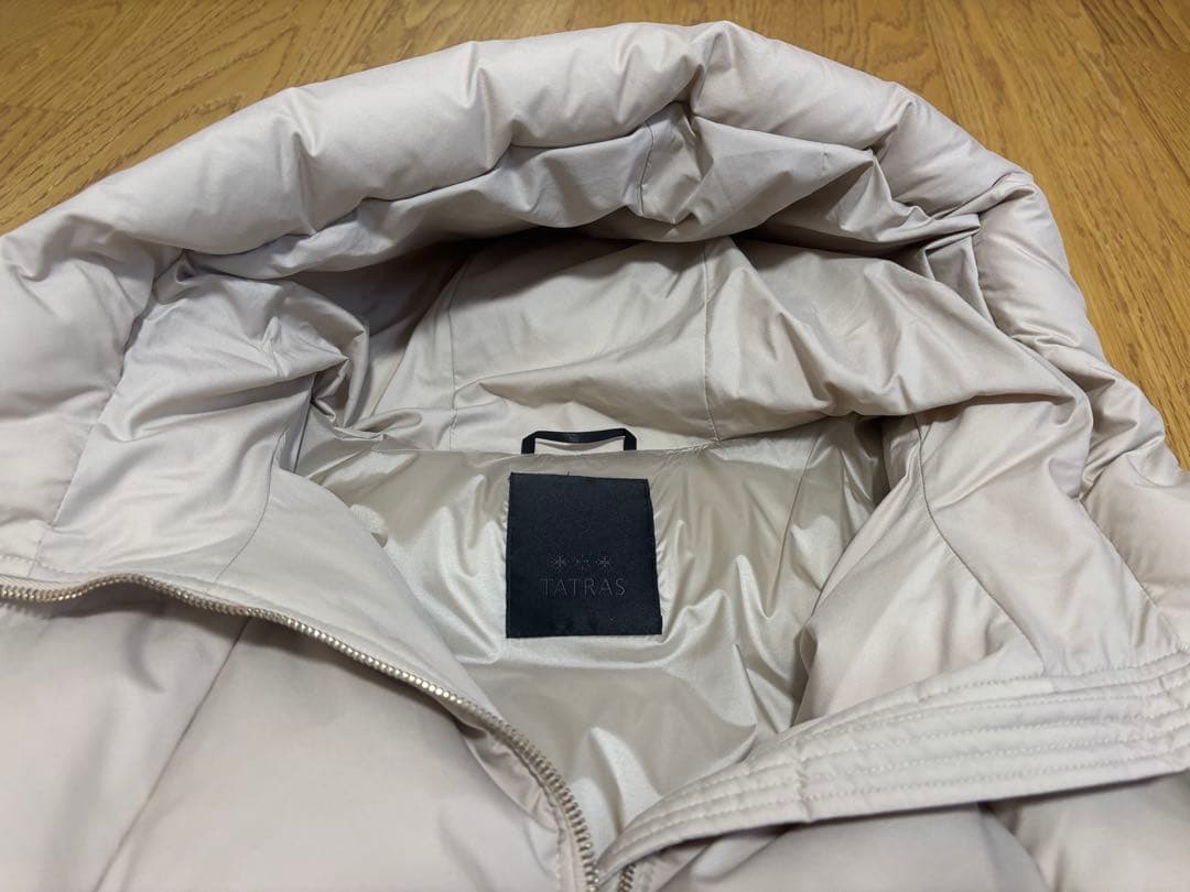 最終価格TATRAS / GIGI ダウンジャケット