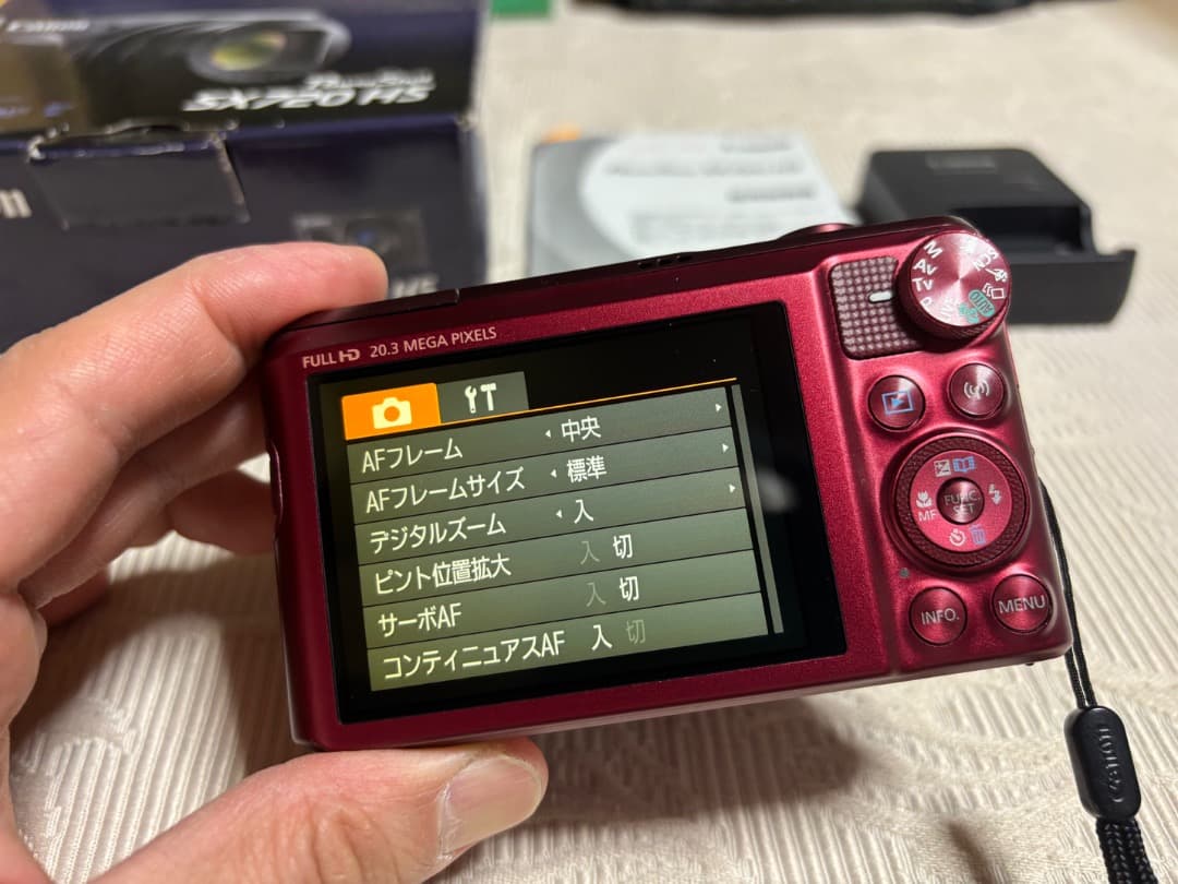 Canon（キヤノン）PowerShot SX720 HS