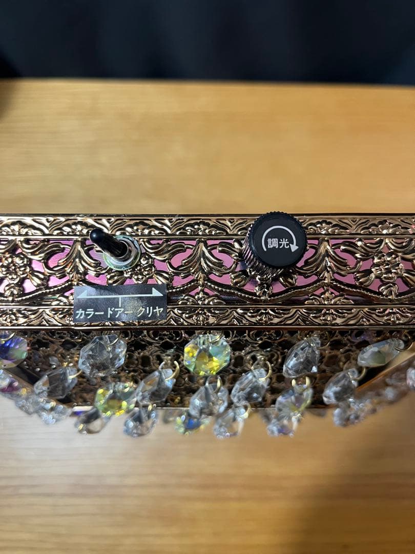 カルフォルニア　バニングシャンデリア　デコトラ　シャンデリア