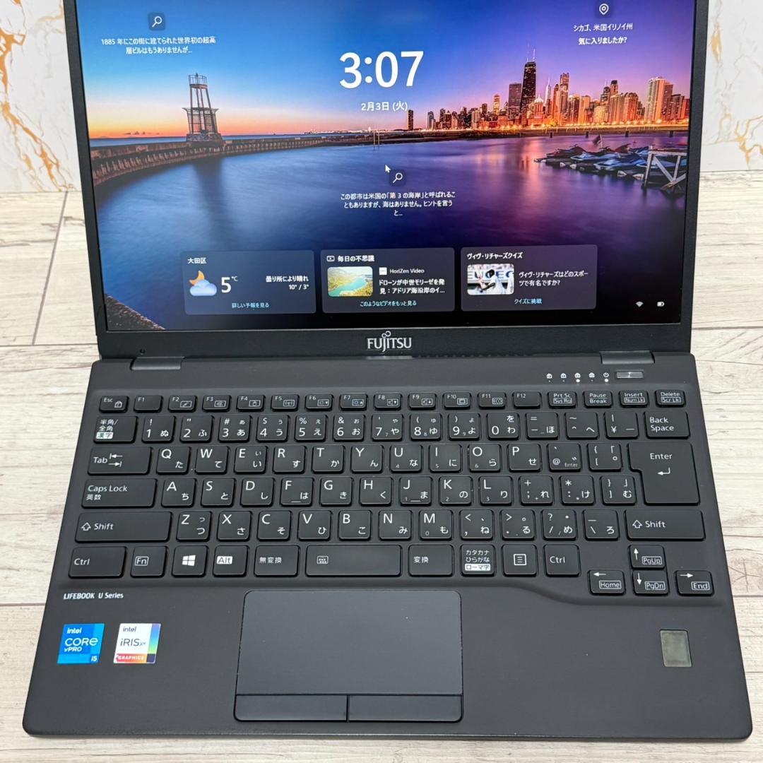 富士通 第11世代i5 LIFEBOOK 8GB SSD256 office21