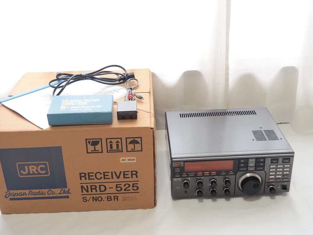 日本無線 JRC NRD-525 広帯域受信機 V.UHFコンバータ内蔵/元箱