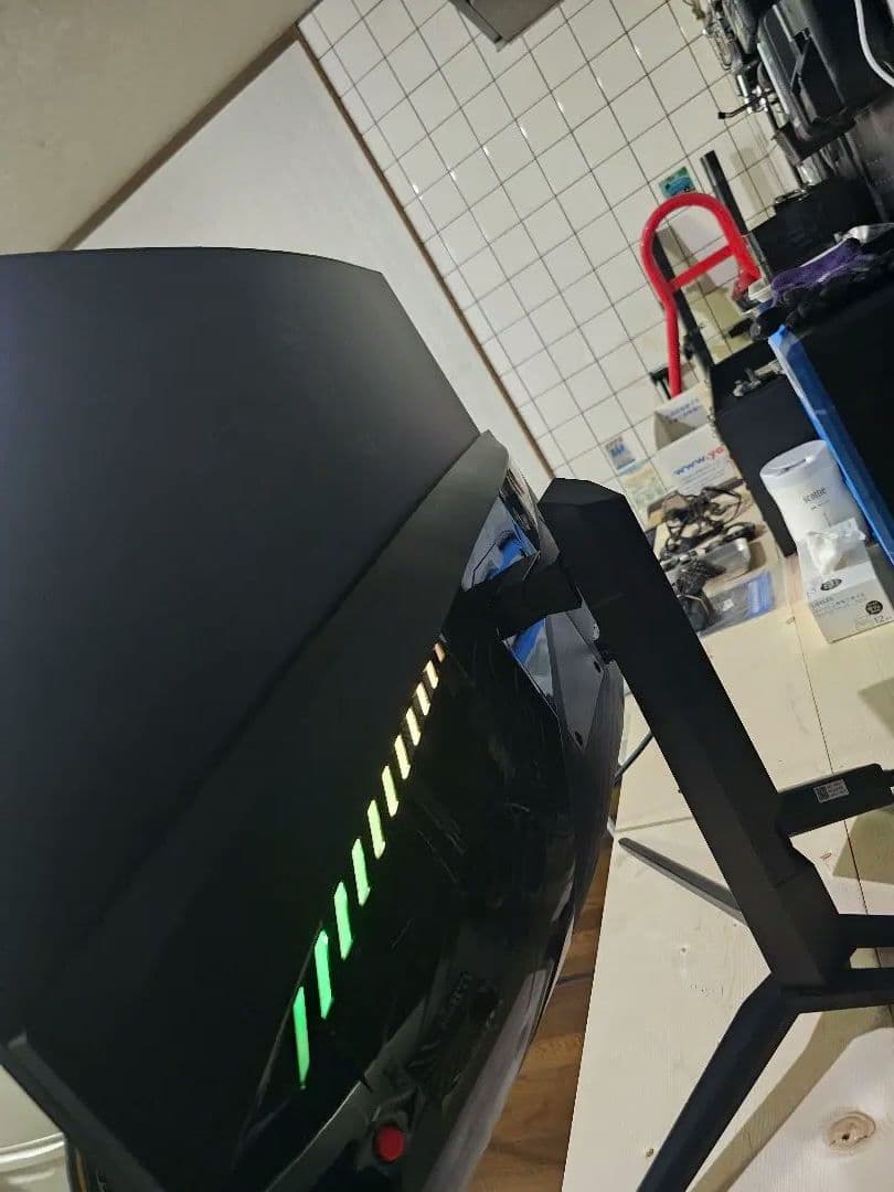 ディスプレイ・モニター本体 MSI Optix MAG321CQR