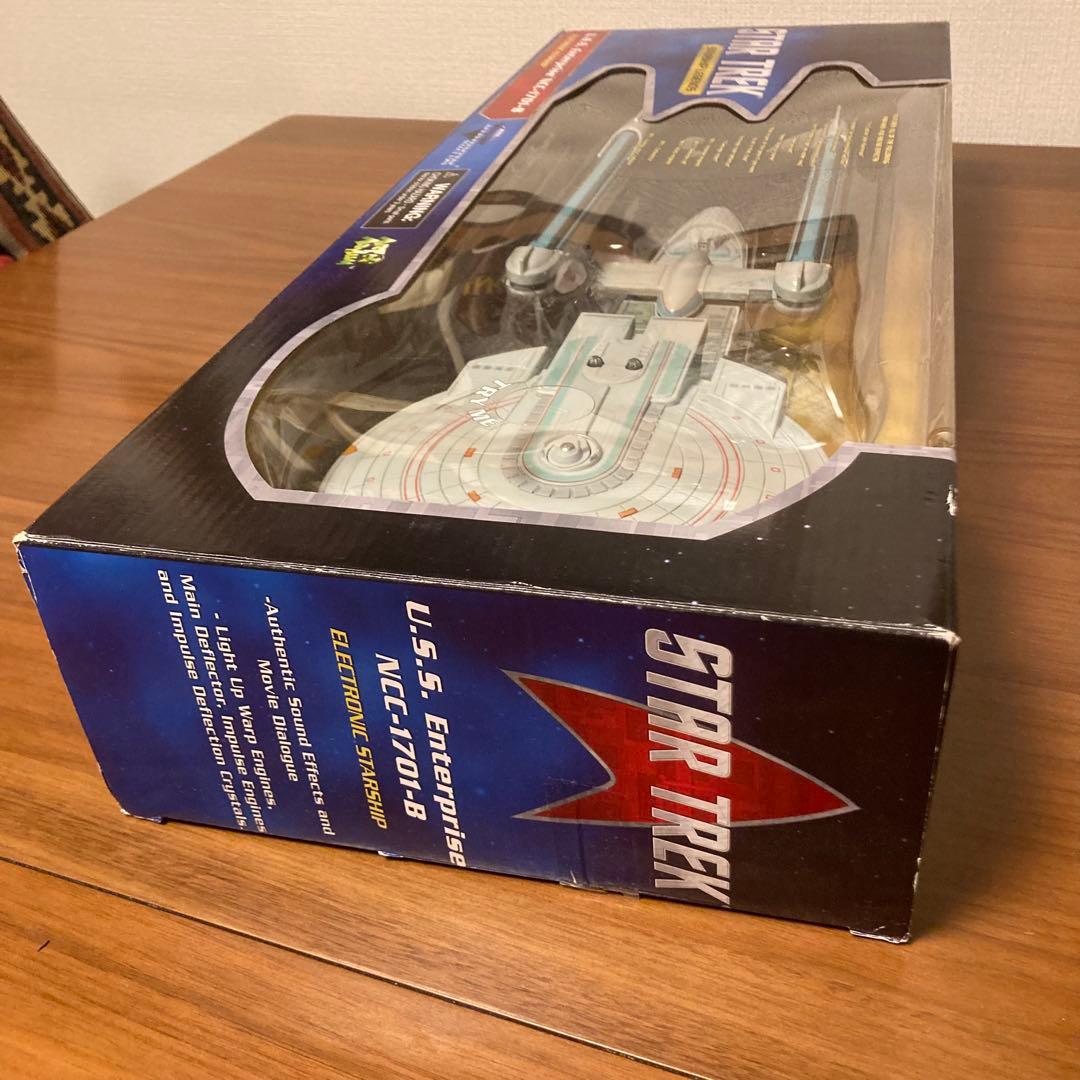 スタートレック　エンタープライズ ＮＣＣ－１７０１-B　ART ASYLUM