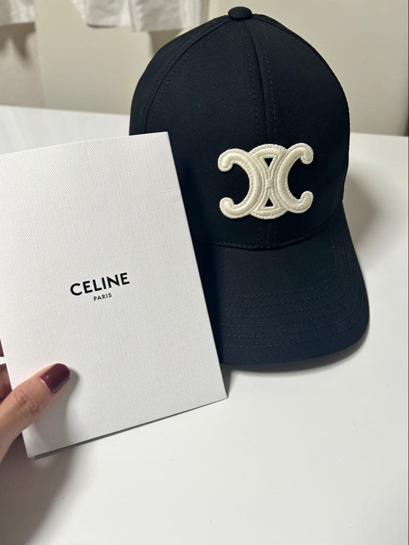 セリーヌ Sトリンオフキャップ 購入時のレシート有