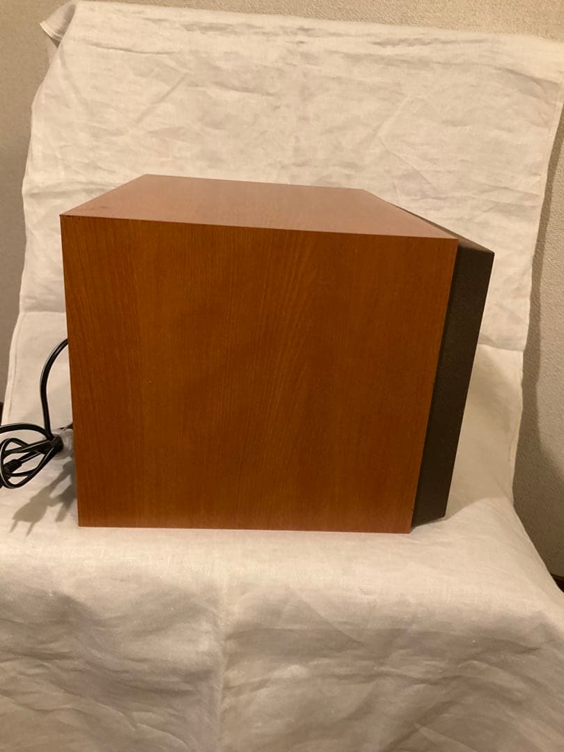 スピーカー・ウーファー YAMAHA YST-SW105