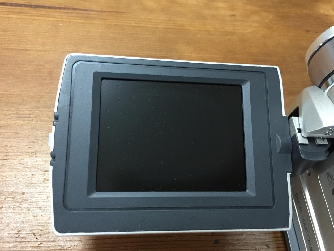 美品 撮影再生ダビングOK　VICTOR　GR-DVA10　付属品有　液晶大画面