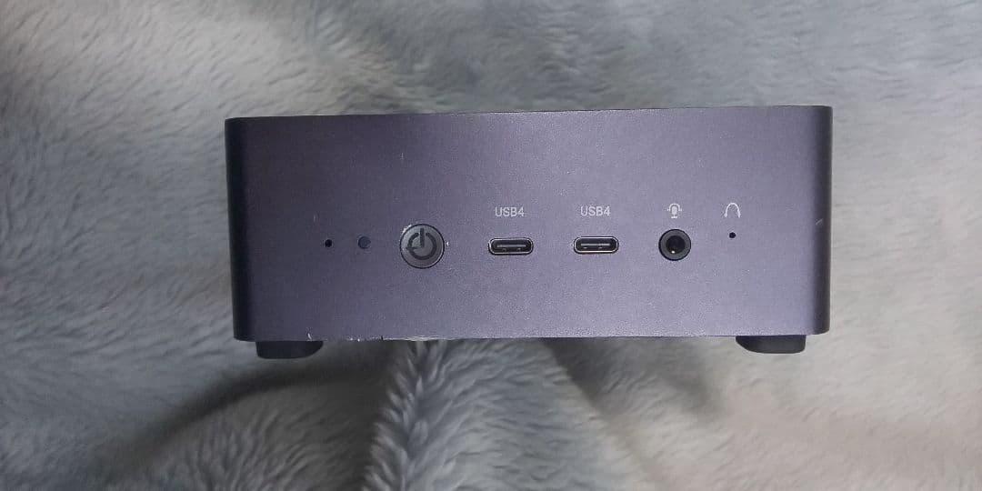 ミニPC MINISFORUM UM790PRO