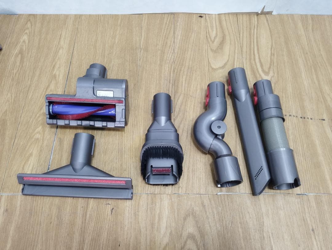 Y♦764 ダイソン スティッククリーナー V10 fluffy+ SV12