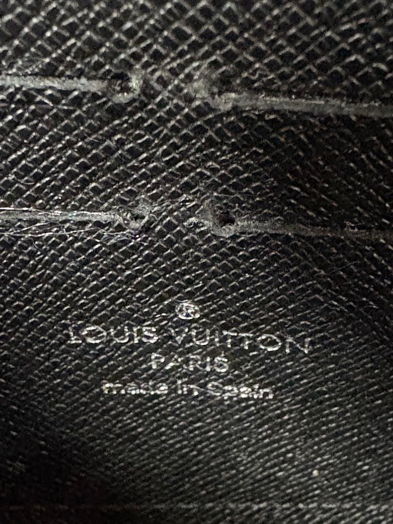 ルイ・ヴィトン 長財布 ブラック エピ