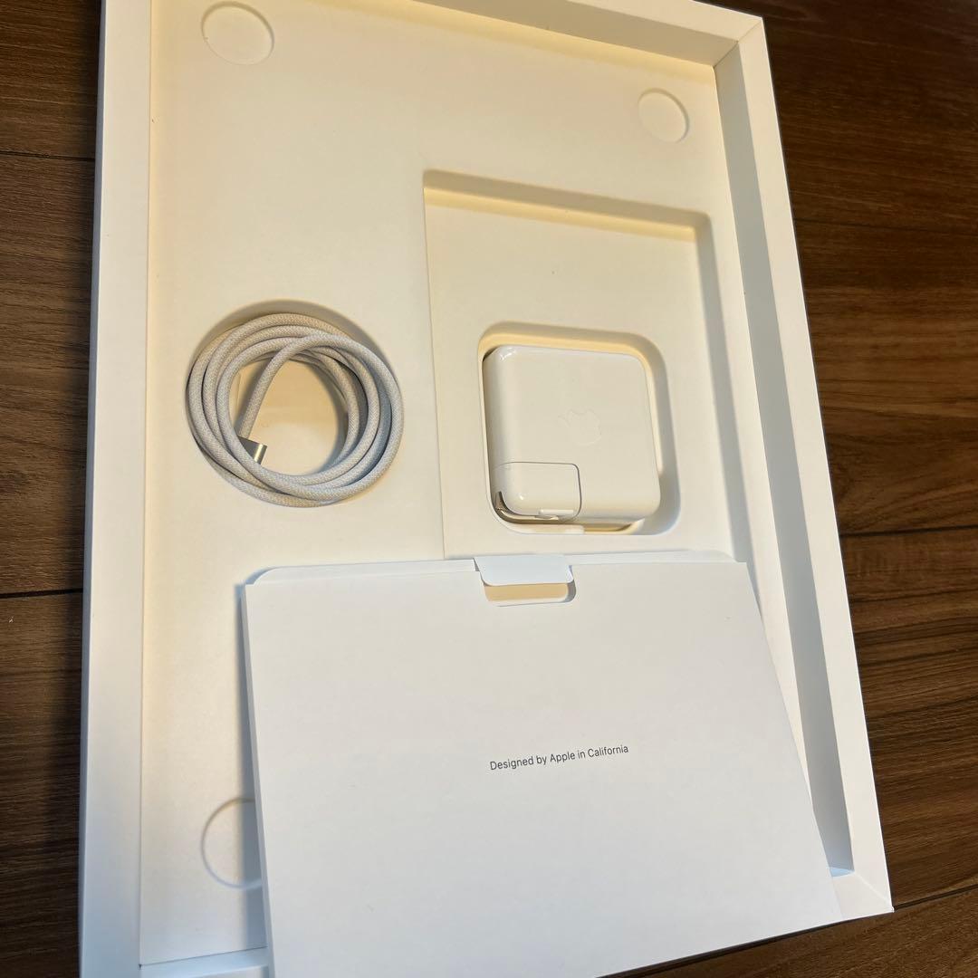 Apple MacBook pro 14インチ M3チップ 16GB 1TB