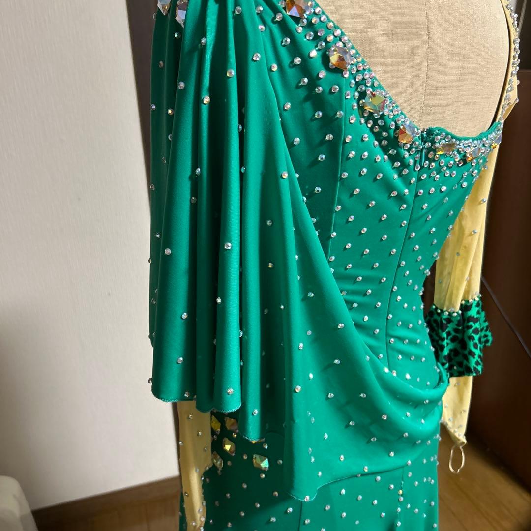 社交ダンス用ラテンドレス 、グリーン