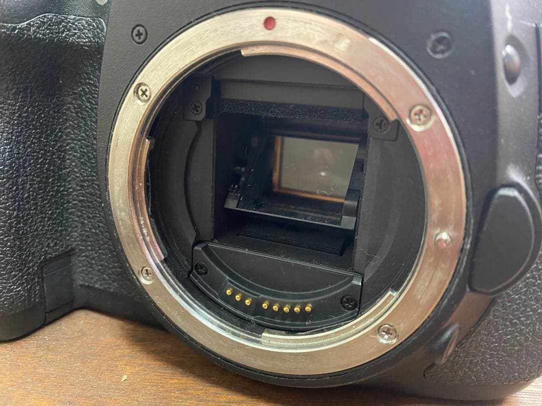 Canon EOS 7D デジタル一眼レフカメラ DS126251