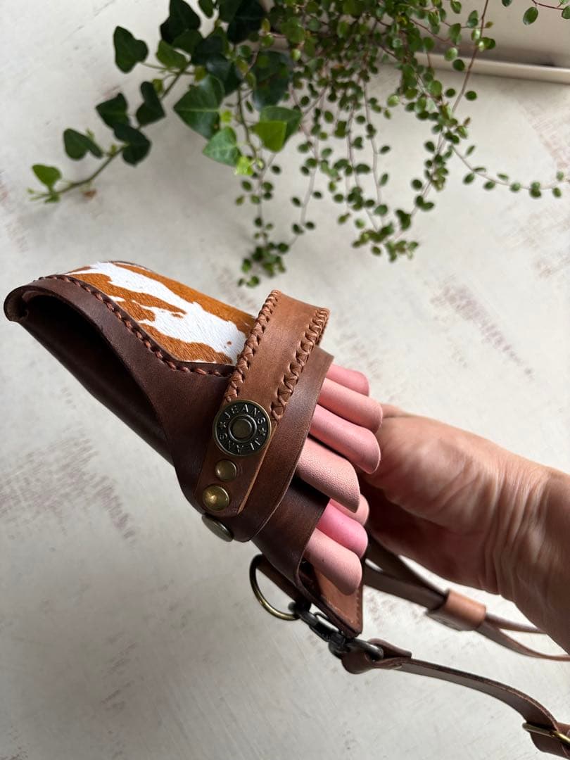 手染めキャメルブラウン、ハラコカウキャメルのシザーケース