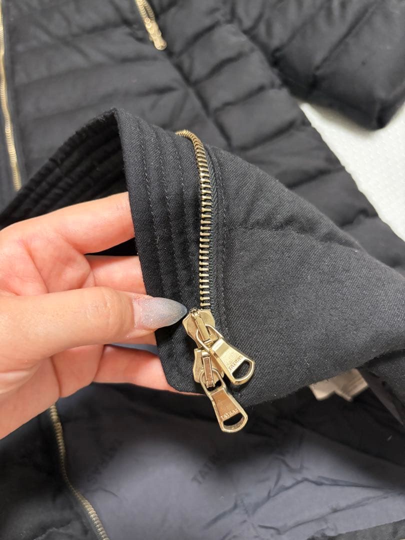 美品 TATRAS ポリテアマ ロングダウン 黒 正規品 ファー難ありサイズ02