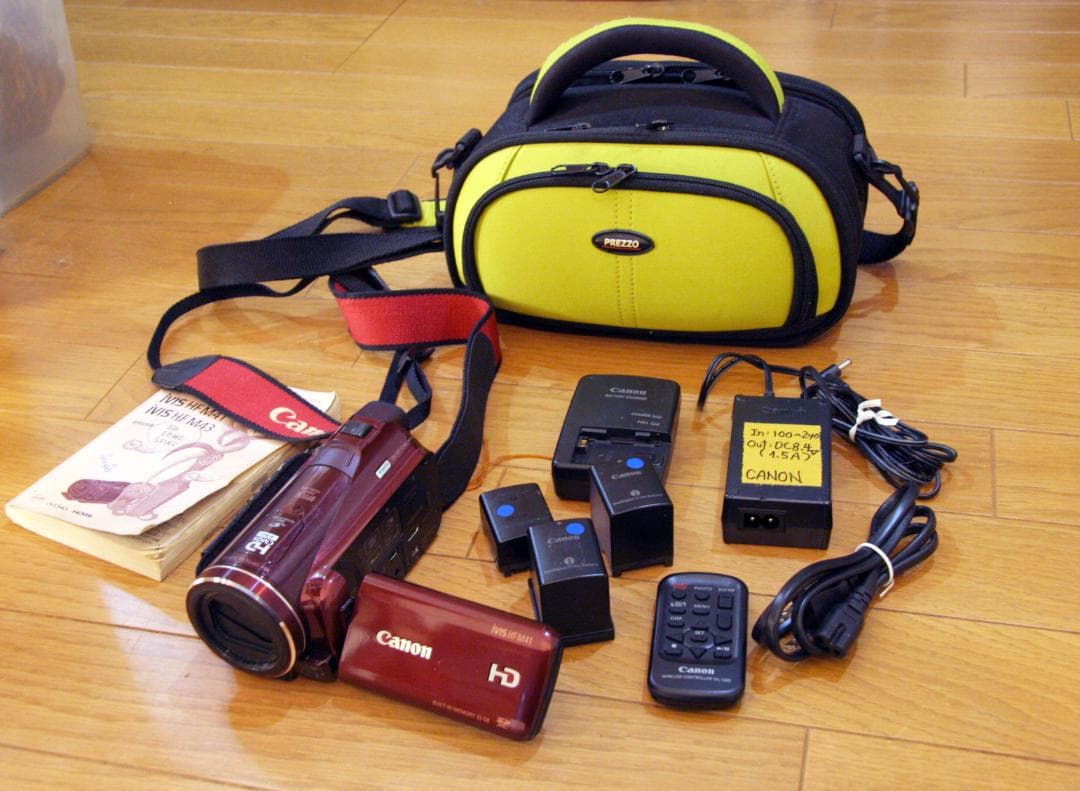 Canon デジタルビデオカメラ iVIS HF M41 色レッド【完動品】