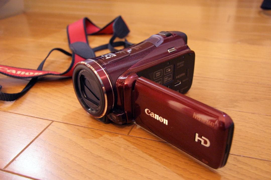 Canon デジタルビデオカメラ iVIS HF M41 色レッド【完動品】