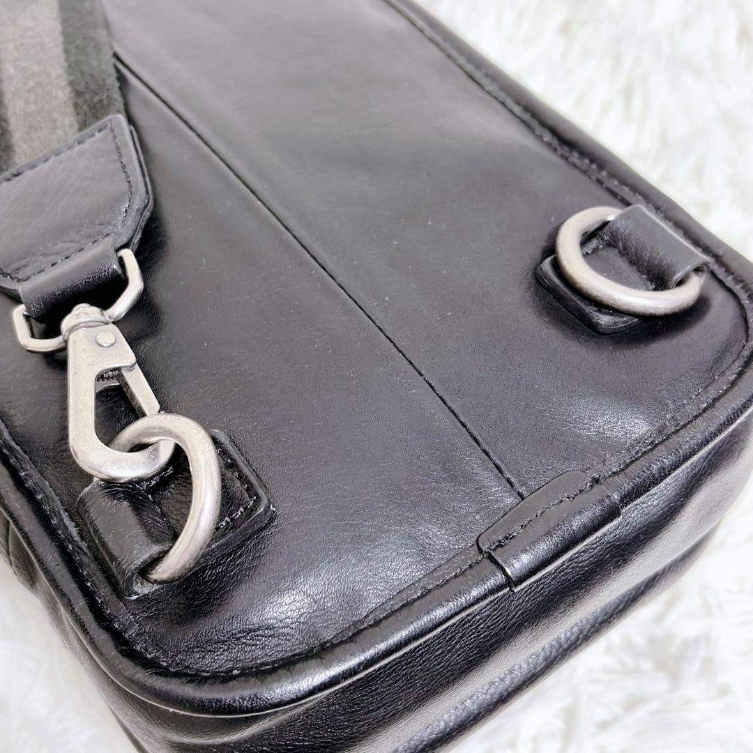 ✨美品✨バーバリー ボディバッグ ショルダーバッグ オールレザー 本革 ブラック