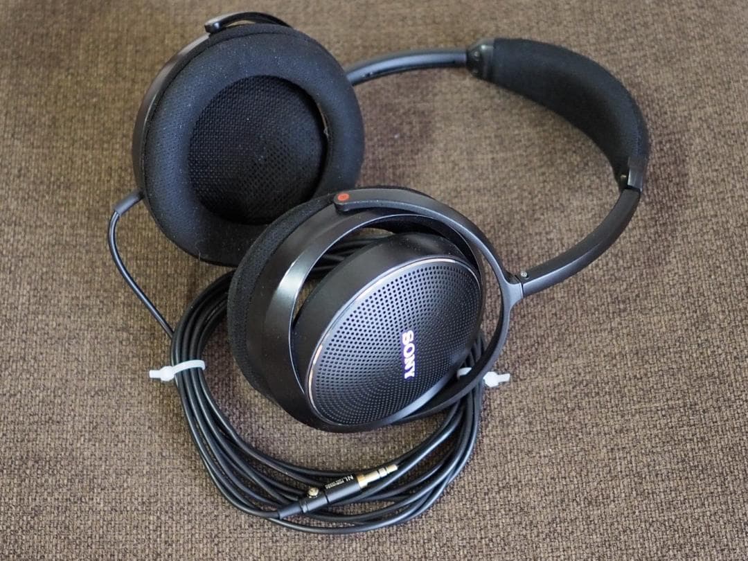 ヘッドホン SONY MDR-MA900