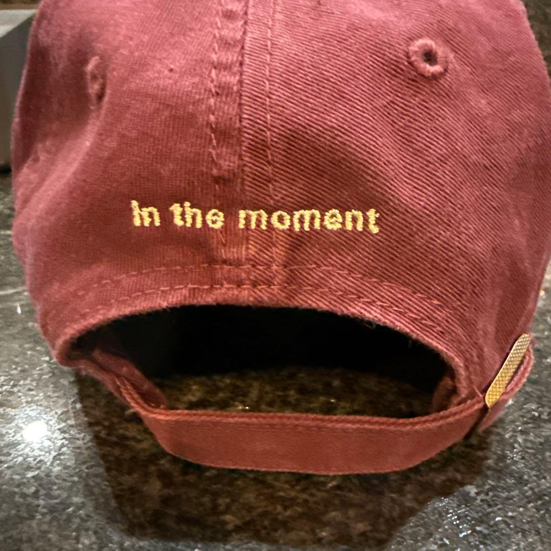 newnowニューナウ　榮倉奈々　エンジ　キャップ