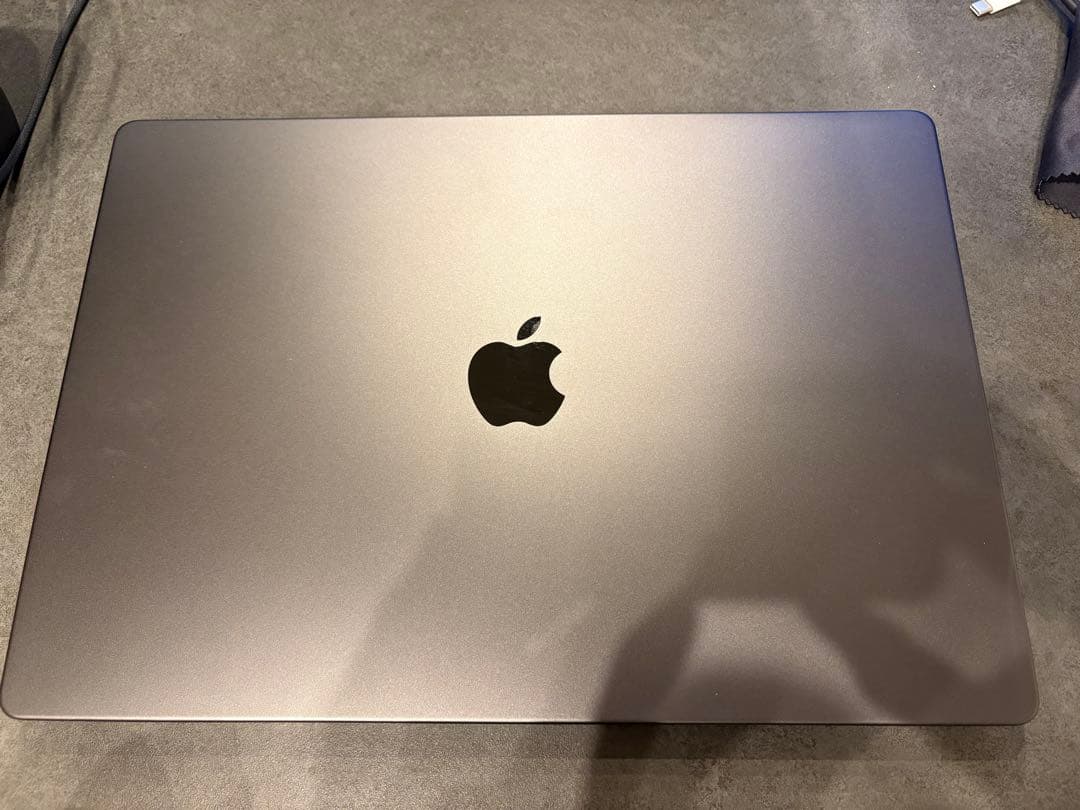 MacBook本体 Apple MacBook Pro M4MAX 36GB 32Core 1TB
