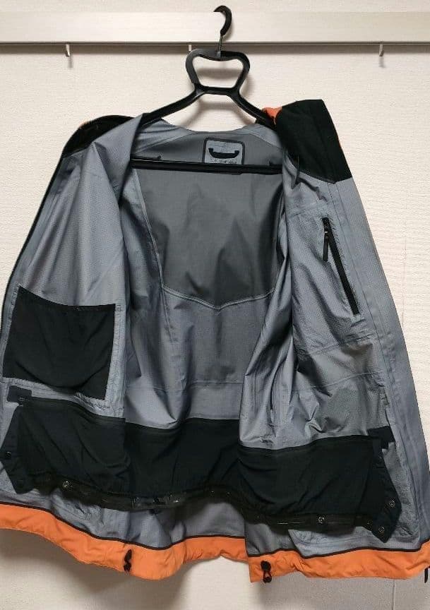 ピークパフォーマンス VERTICAL PRO JACKET (メンズS)