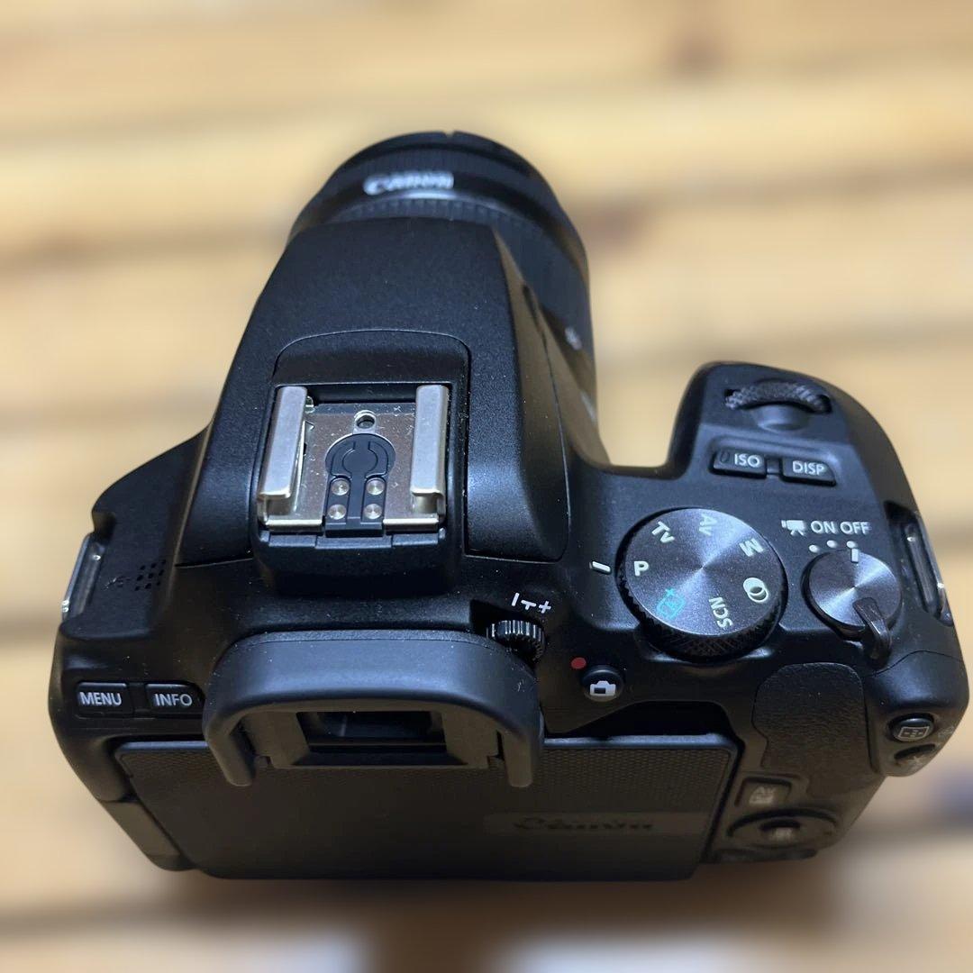 キャノンCanon EOS kiss X10 ダブルズームキット