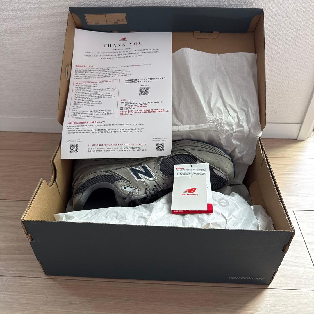 美品　ニューバランスML2002RA