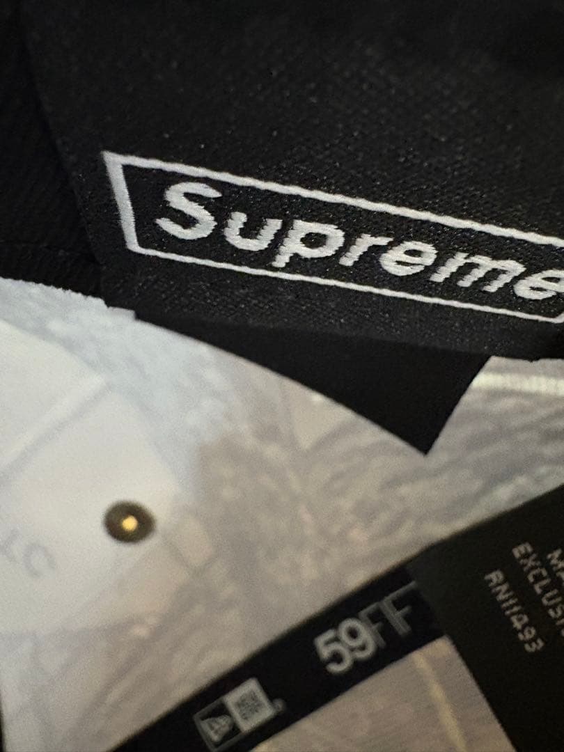 supreme迷彩キャップNEWERA 7 3/4