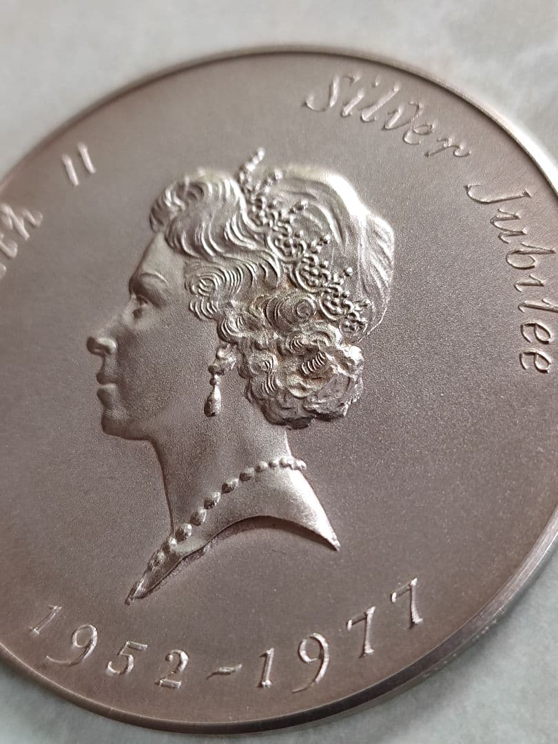 希少1977 イギリス エリザベス ジュビリー 銀 メダルシルバー銀貨