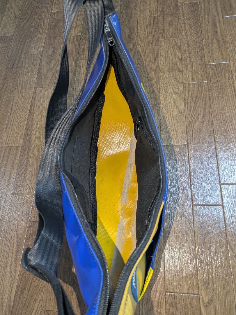 【超レア】KULTBAG バナナポスト ショルダーバッグ 一点物 ドイツ製