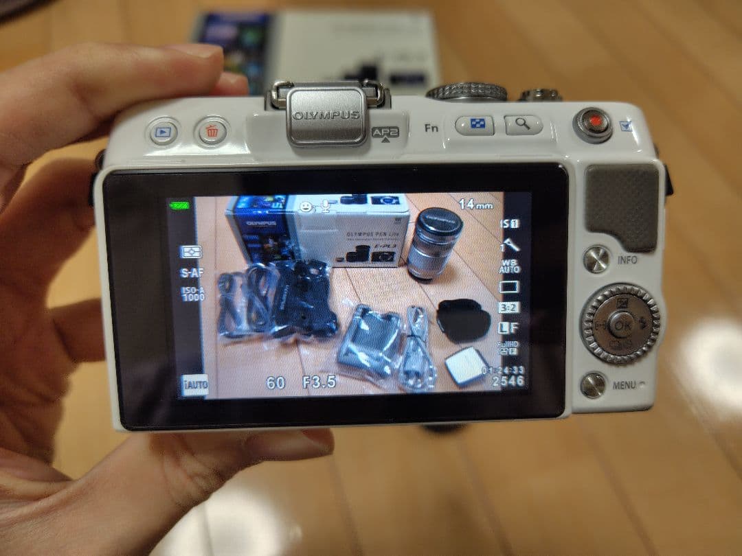 OLYMPUS E-PL3 ダブルズームキット ミラーレス一眼